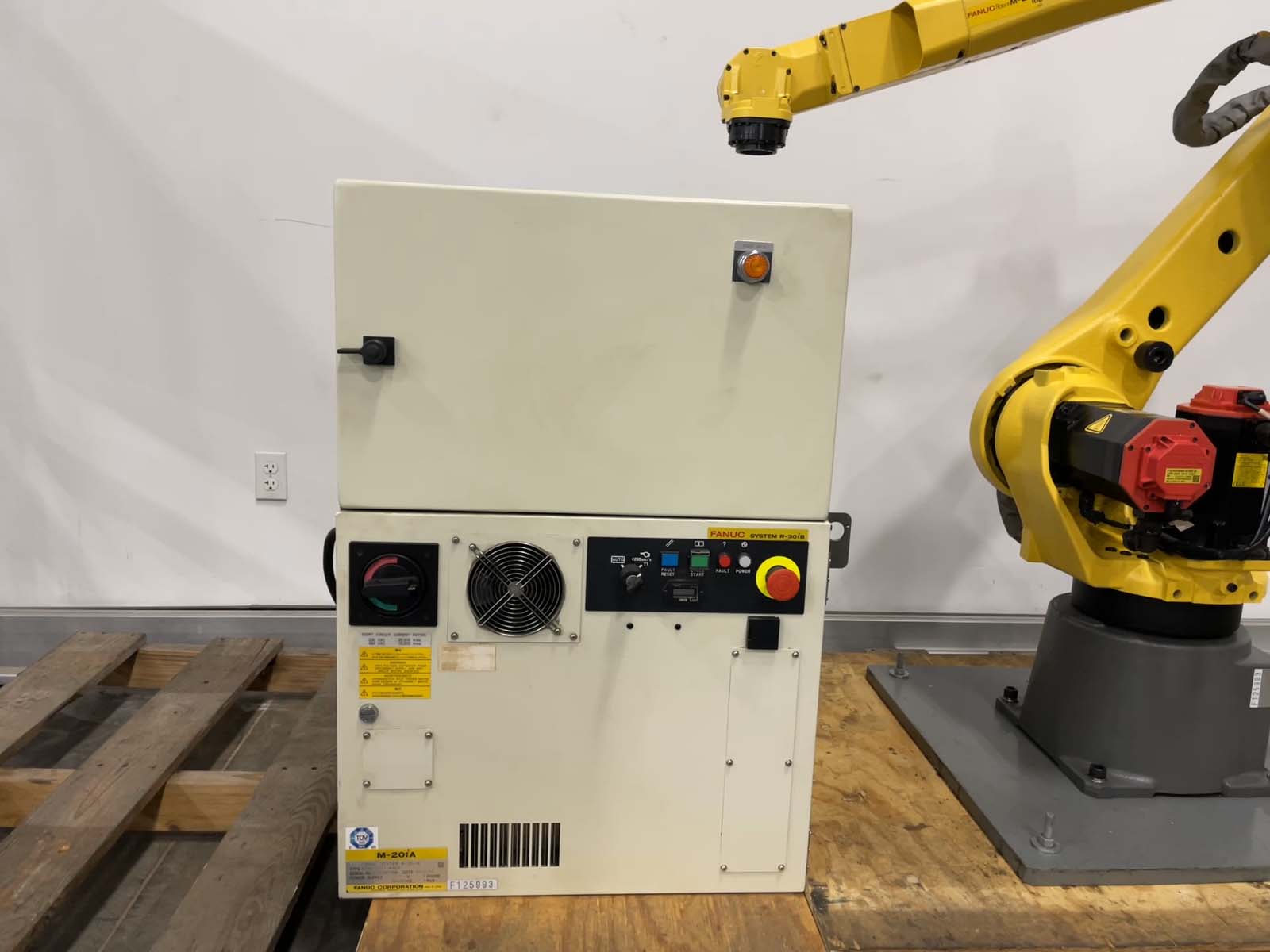 Fanuc R-30iB Controller